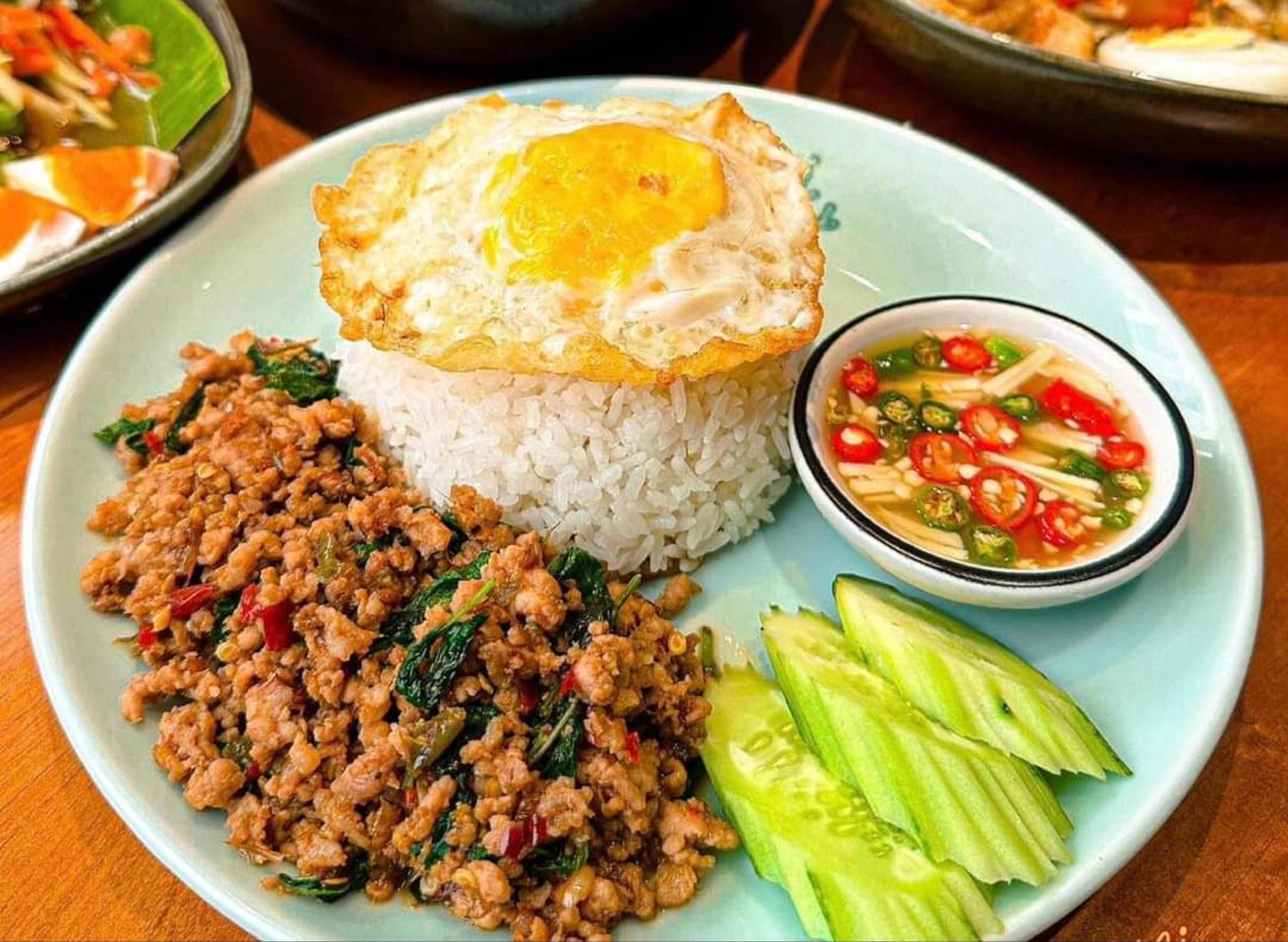 បាយឆាម្រះព្រៅ