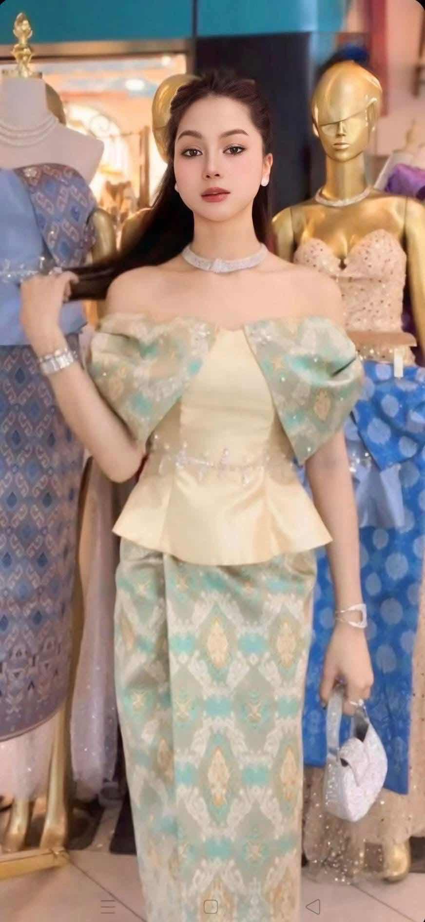 ឆុតហូលបារាំង