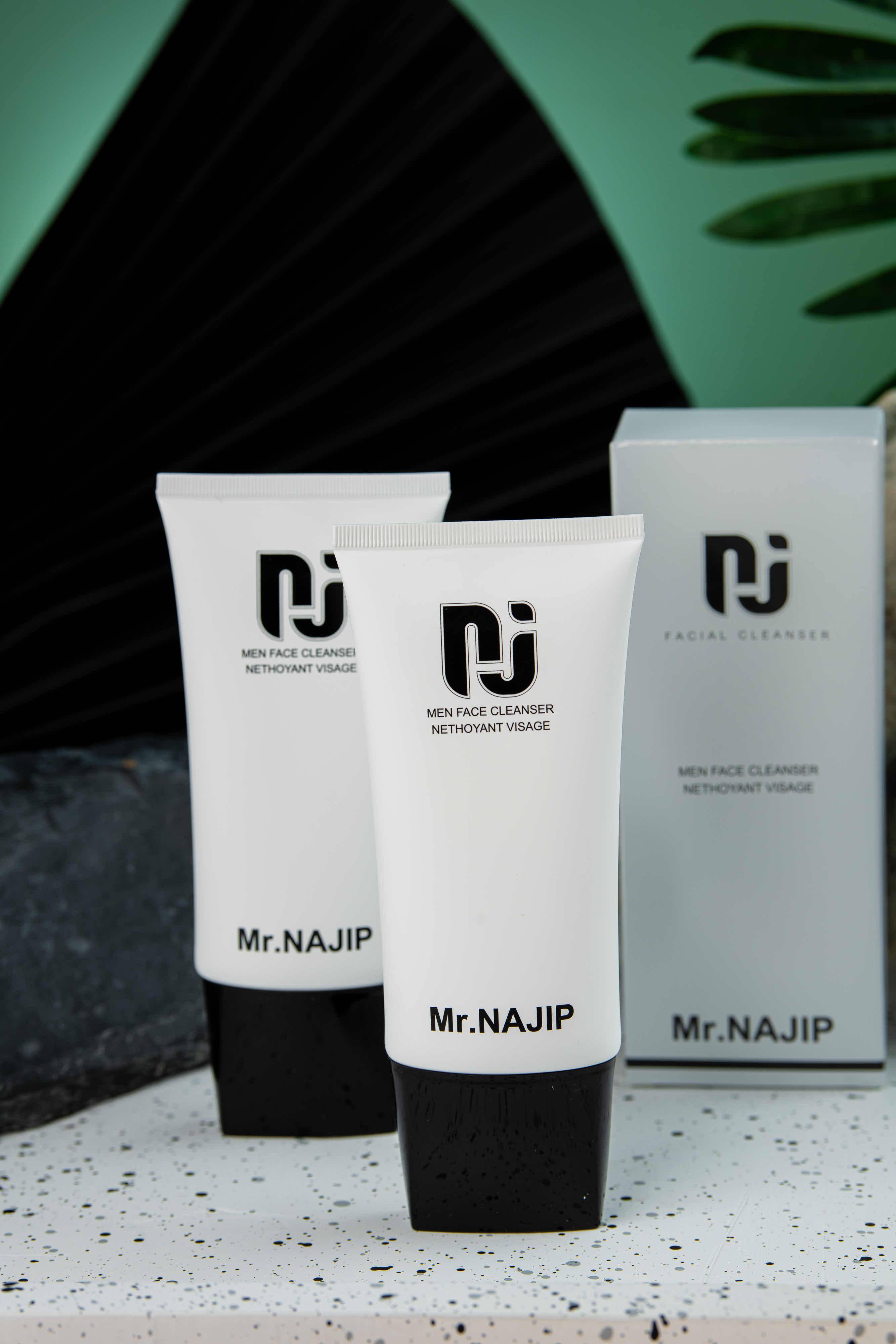 Mr.Najib Facial Faom
