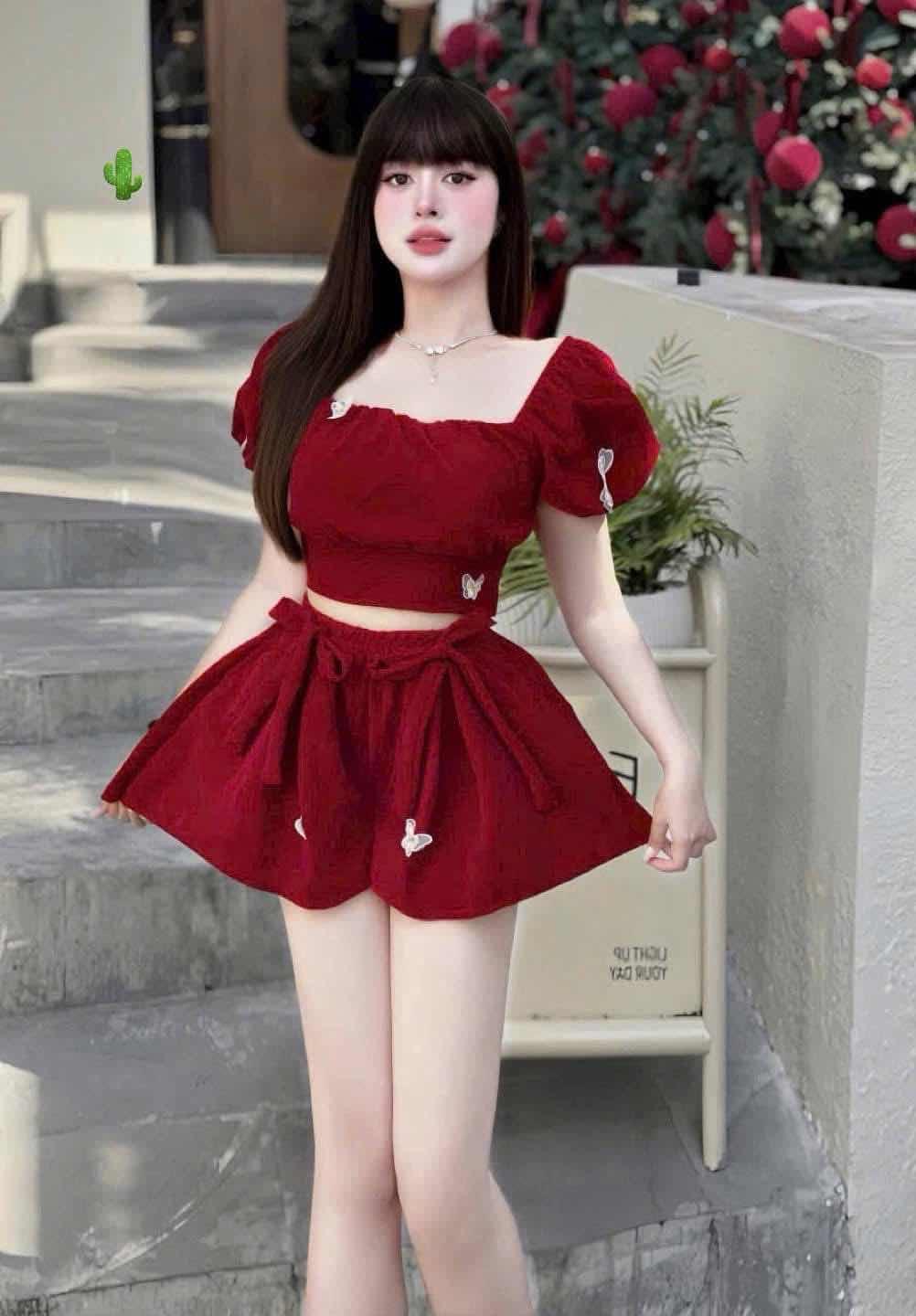 ម៉ូតដេីរលេង