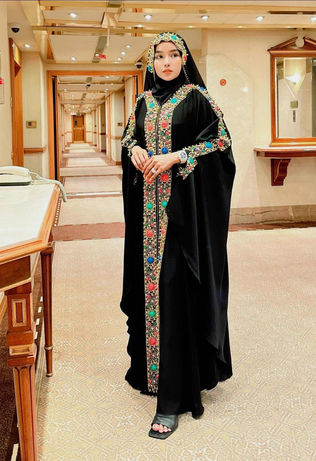 Abaya Queen