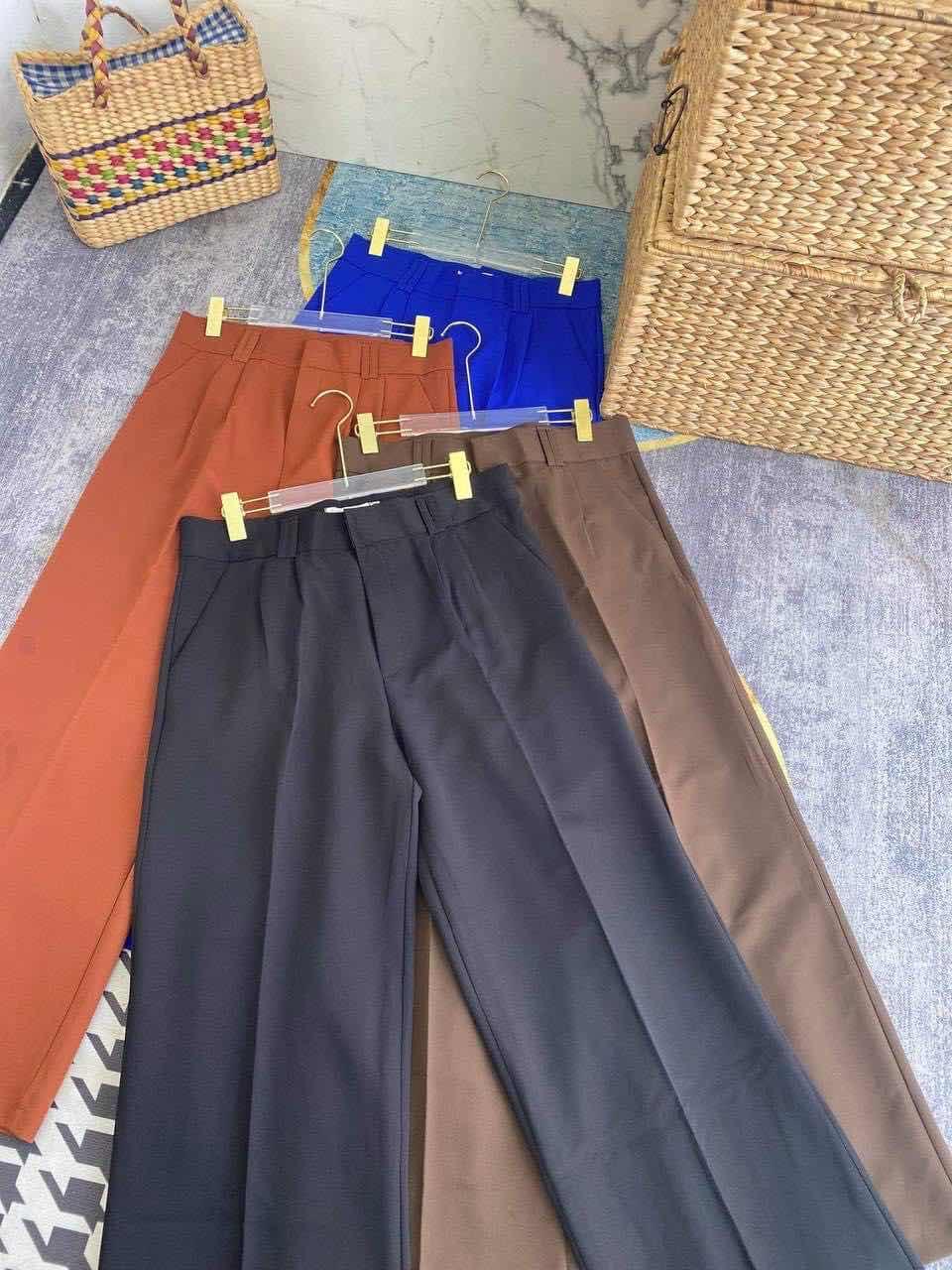 ខោក្រណាត់ជើងធំ