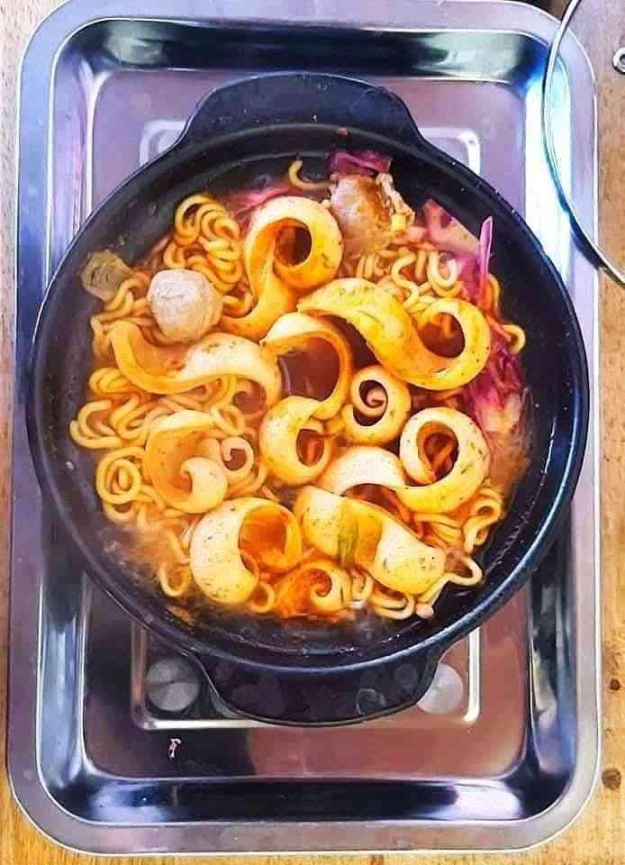 មីហឹរចានតូច