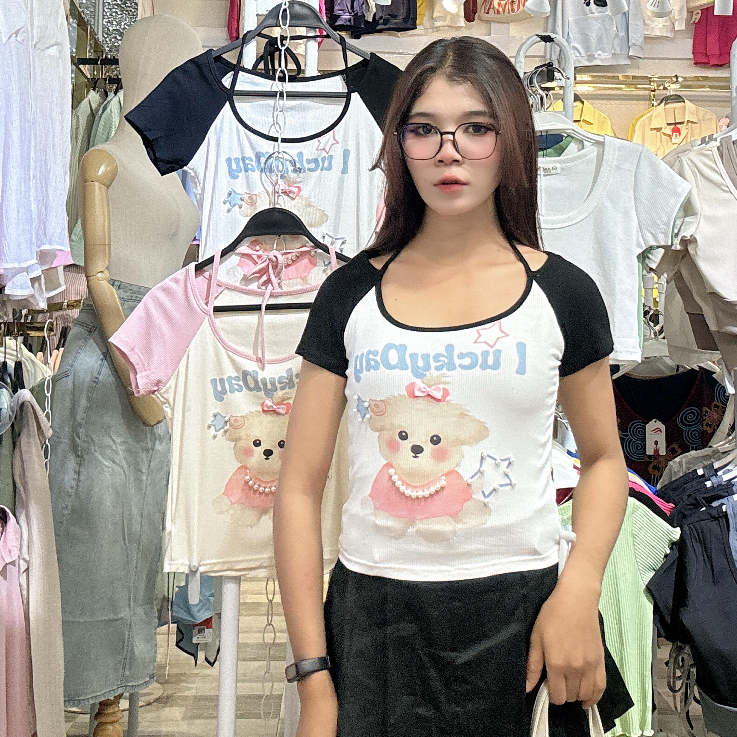 អាវយឺតដៃខ្លី