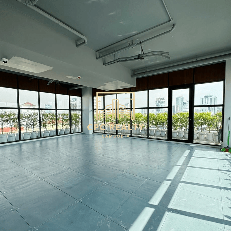 Office Space 1Floor 2100$