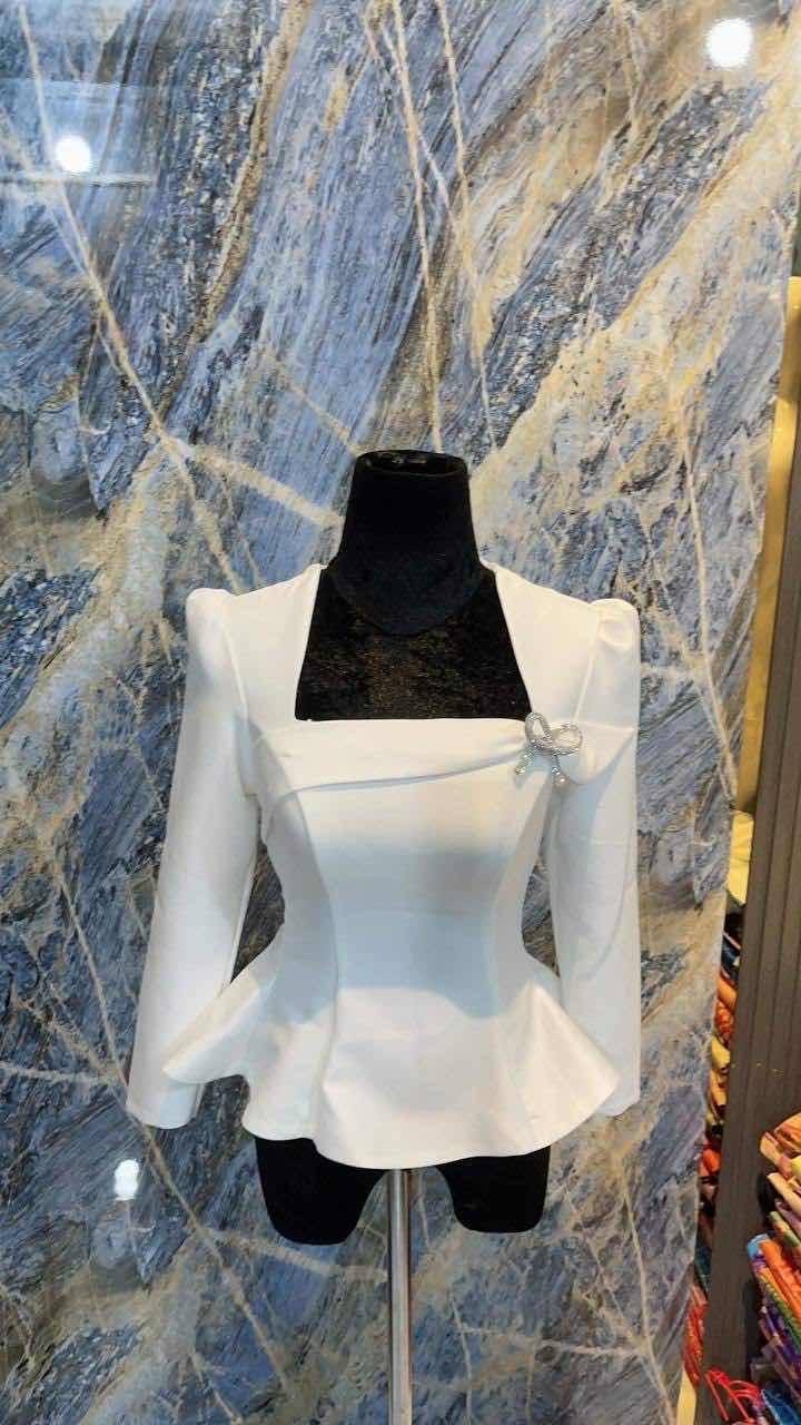 អាវសាទីន