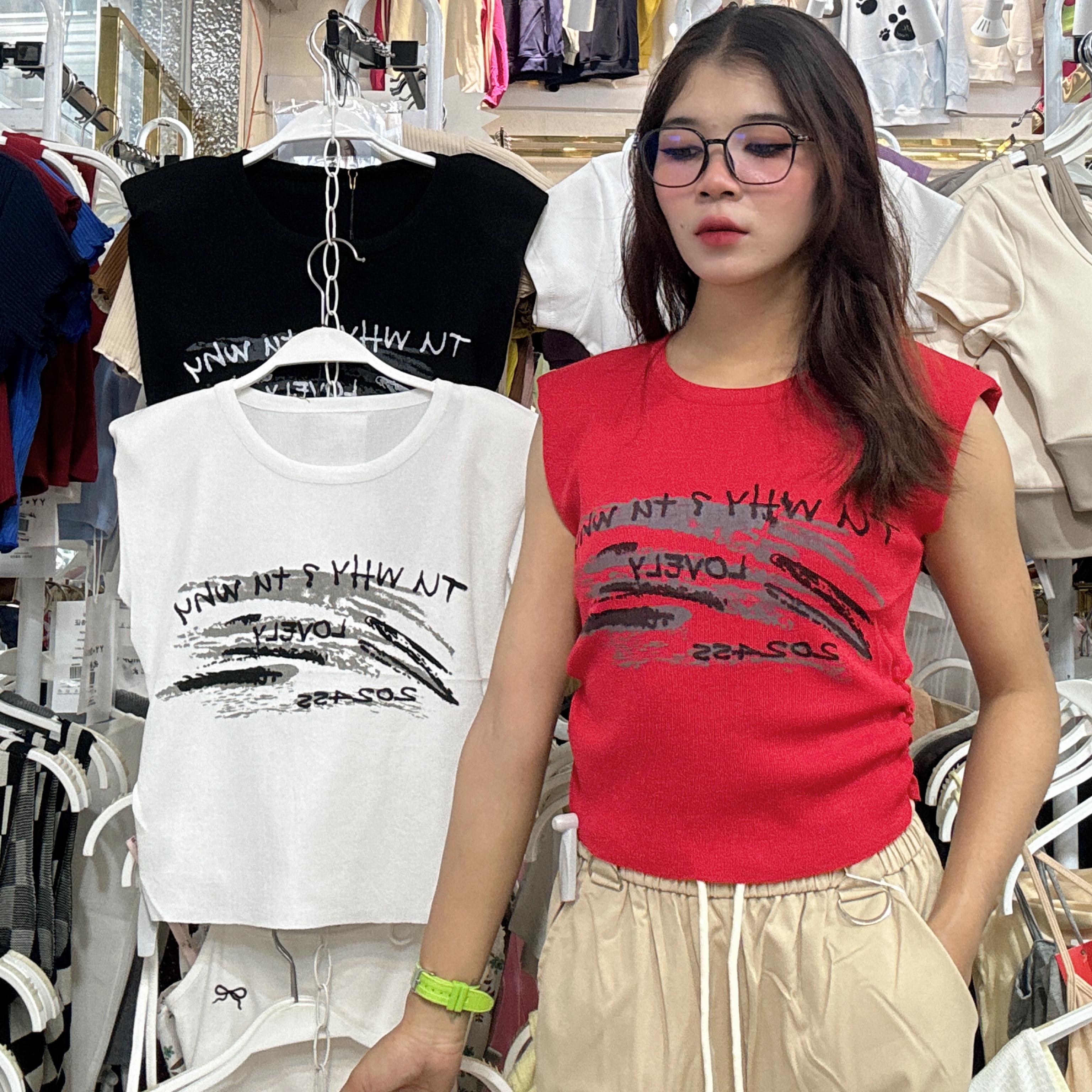 អាវយឺតដៃខ្លី