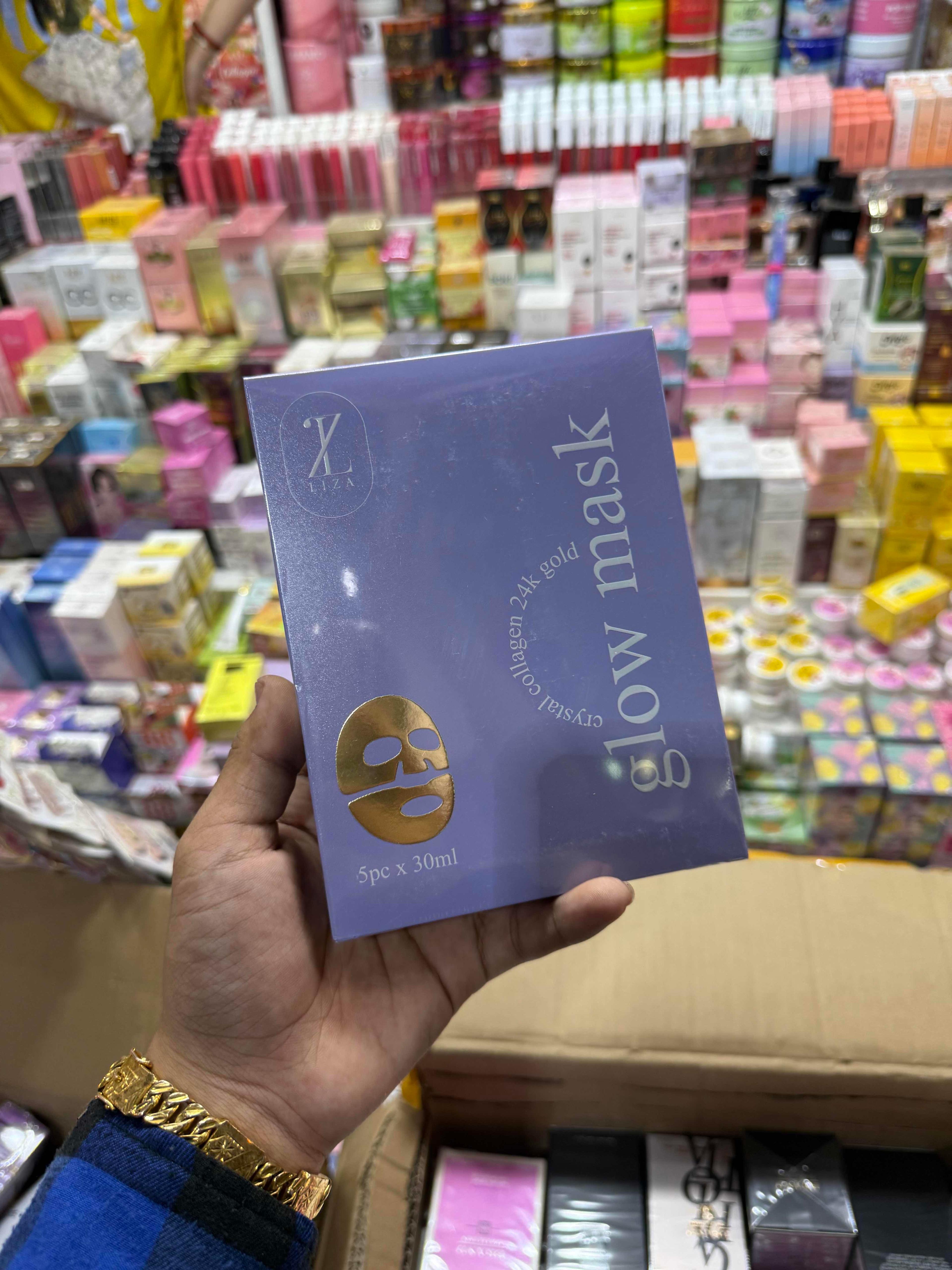 Glow mask 