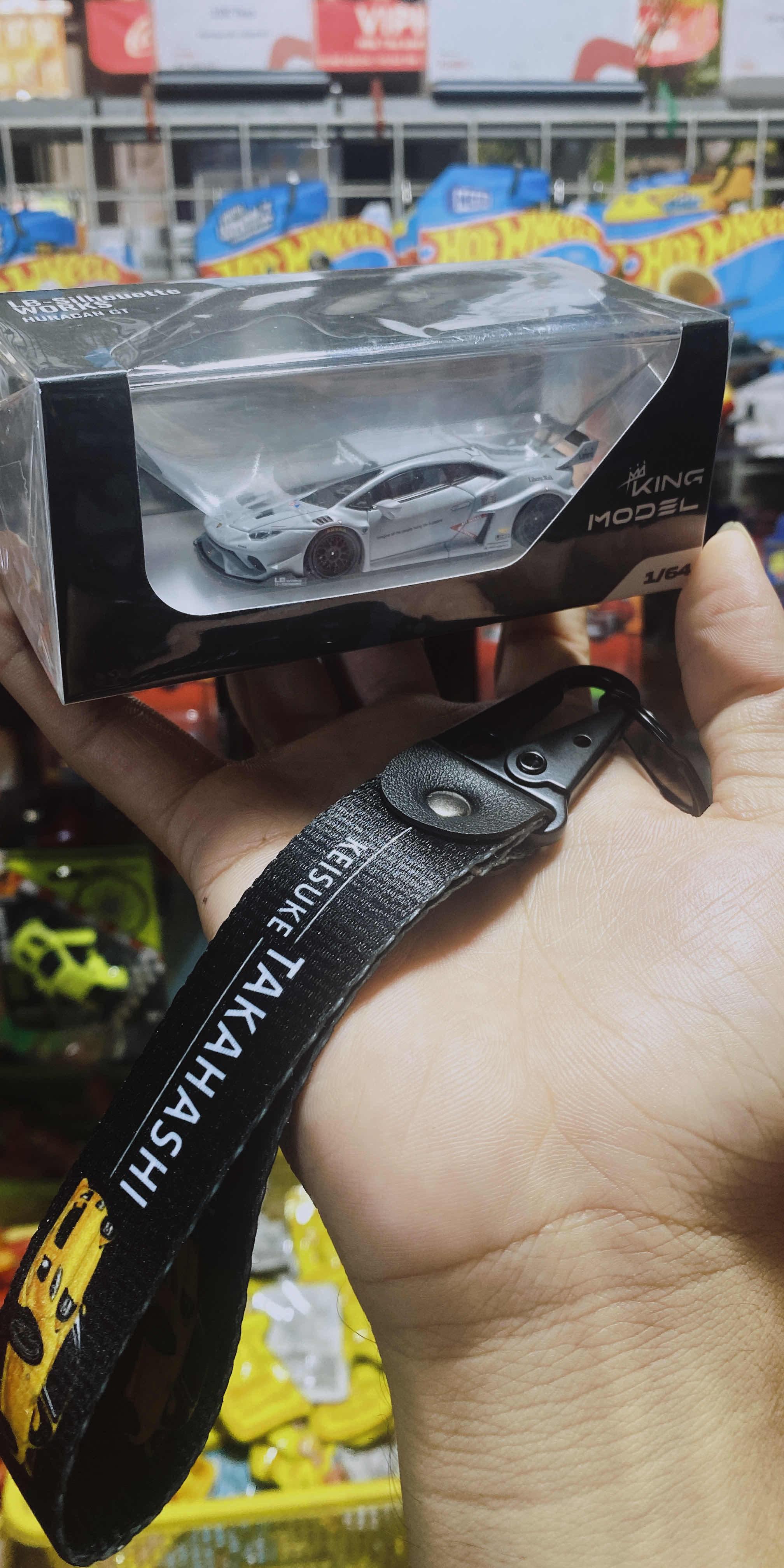 👉model . Lamborghini Huracan GT