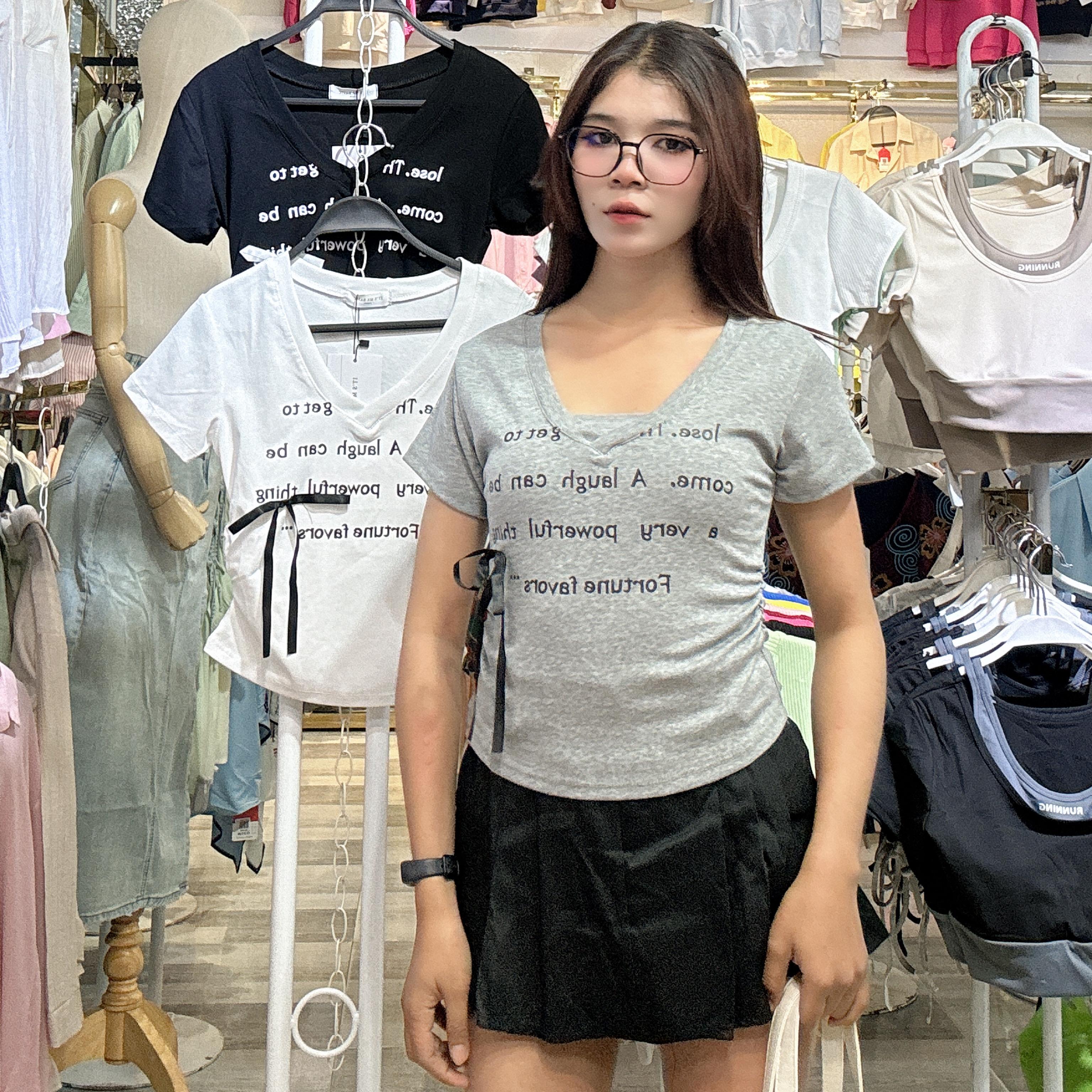 អាវយឺតដៃខ្លី