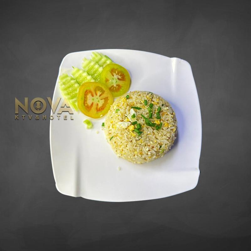 Fried rice with salt water