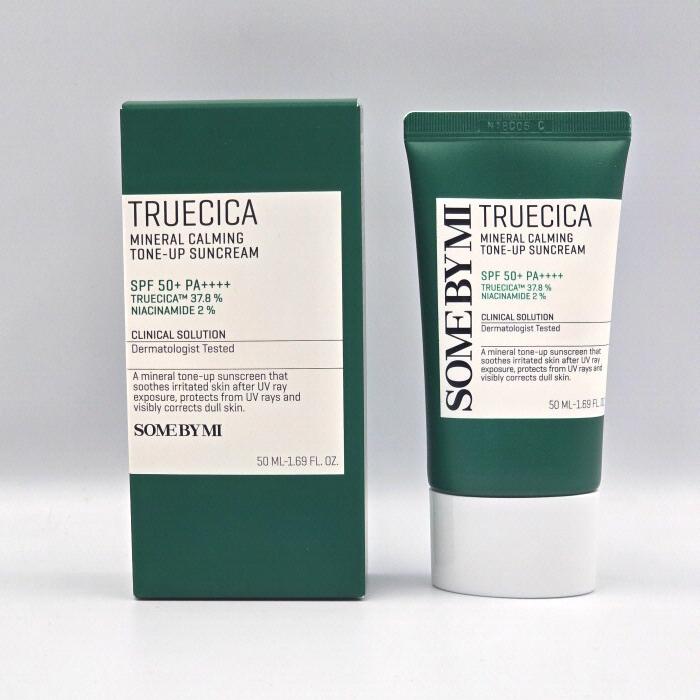 SOME BY MI Truecica Mineral Calming Sunscream SPF50+ PA++++ Tone-Up 