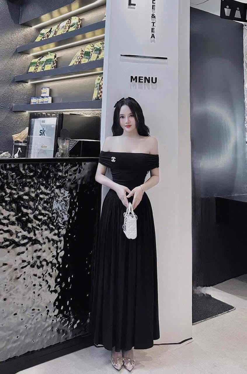 ម៉ូតដេីរលេង