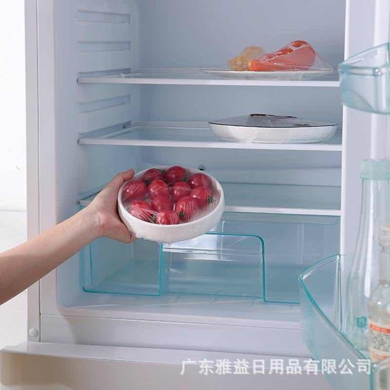 ស្គត់រុំ​ ផ្លែឈេី