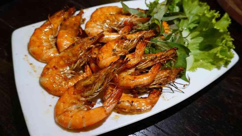 បង្គាអំបិលម្ទេស