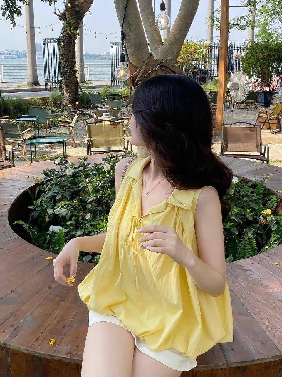 ឈុតអាវ+សំពត់ខ្លី 💛