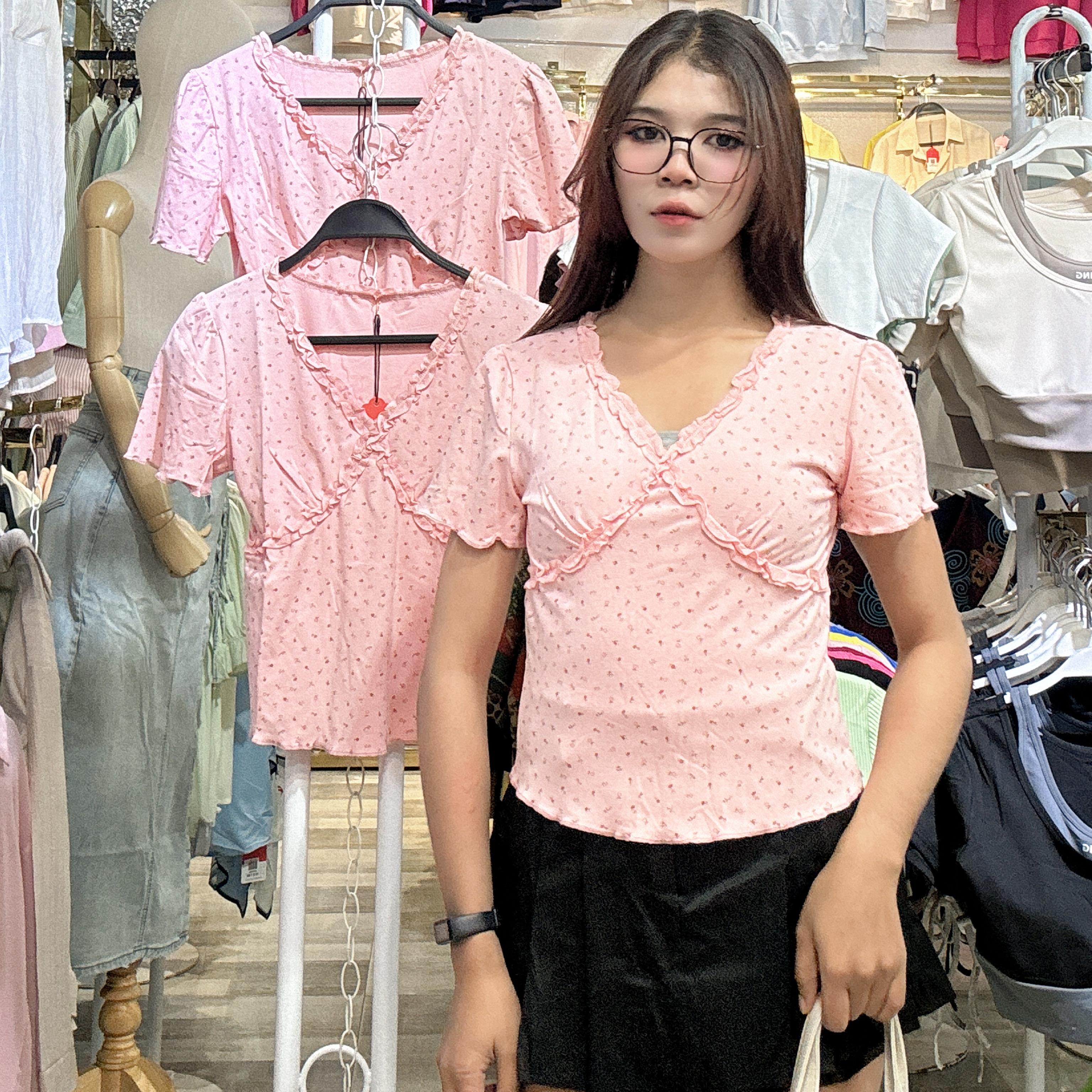 អាវយឺតដៃខ្លី